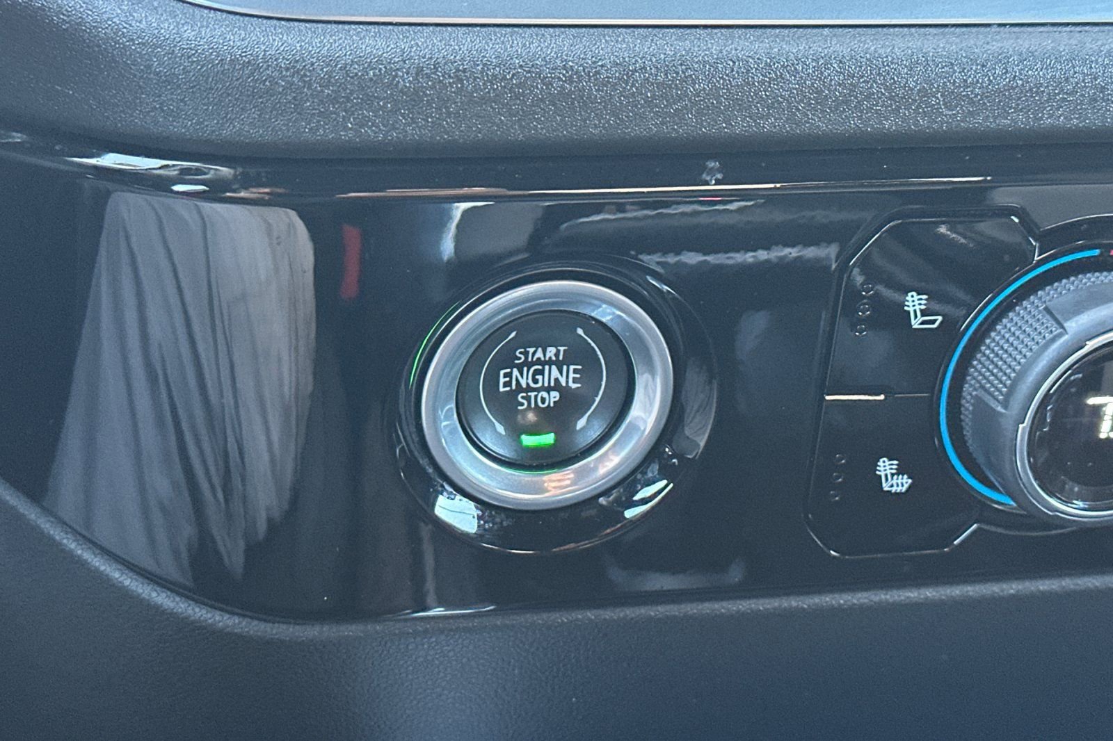 Used 2023 Chevrolet Silverado 1500 RST image 18