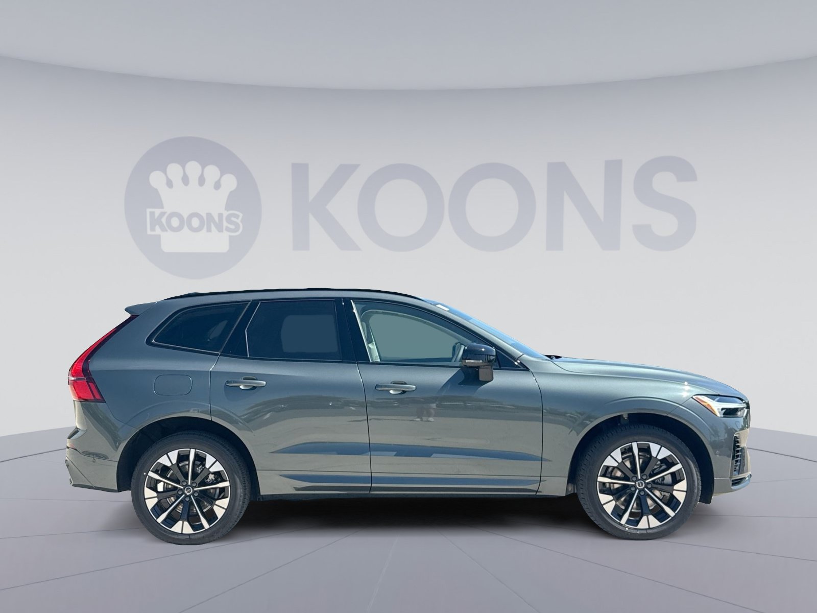New 2026 Volvo XC60 T8 Ultra w/ Climate Package AWD/4WD image 8