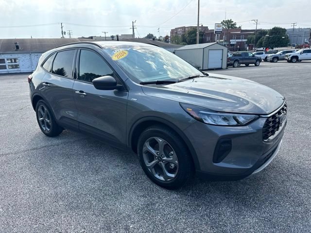 Used 2025 Ford Escape ST-Line FWD image 11