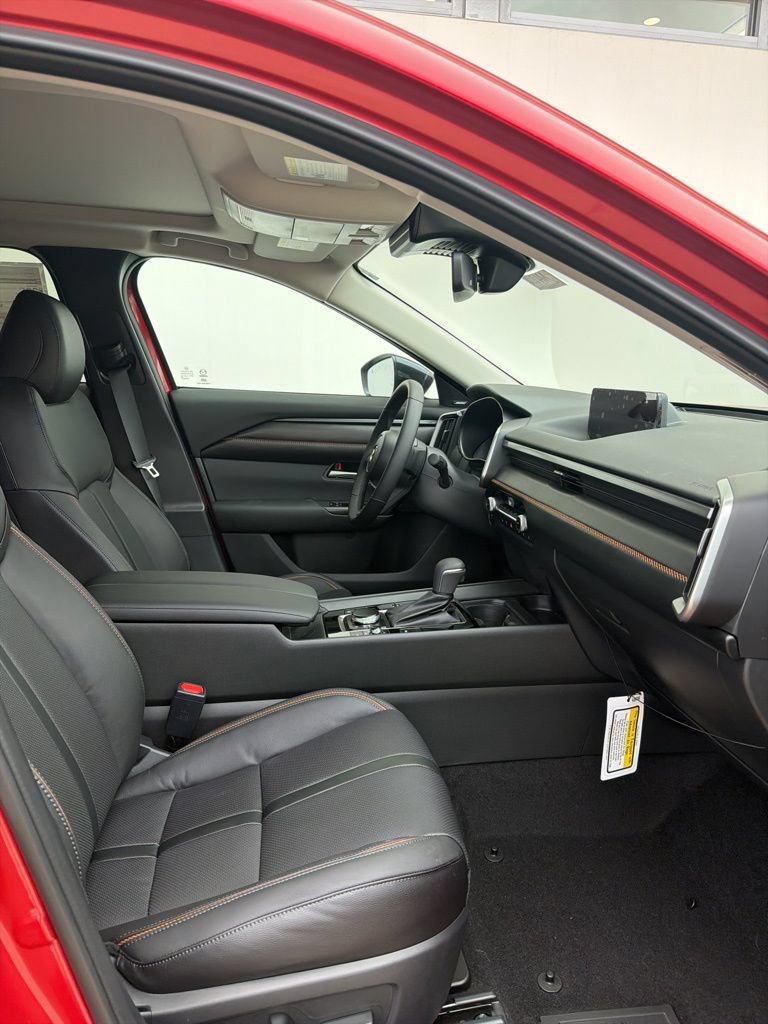 New 2026 MAZDA CX-50 AWD 2.5 Hybrid w/ Weather Package image 16