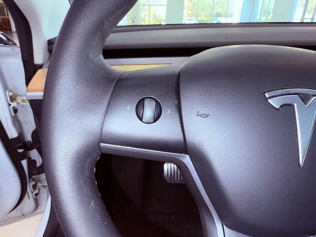 Used 2019 Tesla Model 3 Long Range image 19