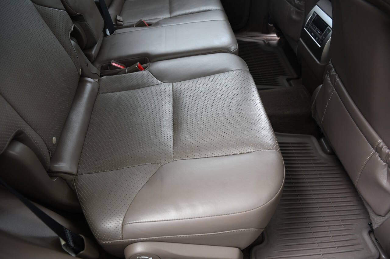 Used 2016 Lexus GX 460 Luxury AWD/4WD image 25