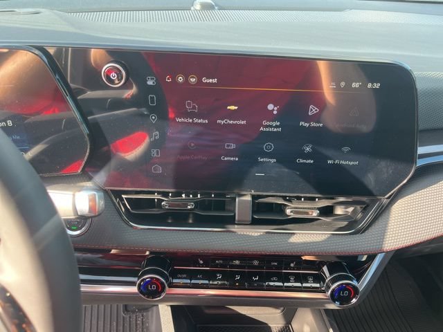 New 2026 Chevrolet Equinox RS w/ LPO, Floor Liner Package FWD image 25