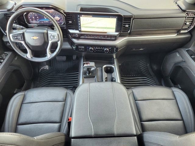Used 2025 Chevrolet Silverado 1500 LTZ image 28