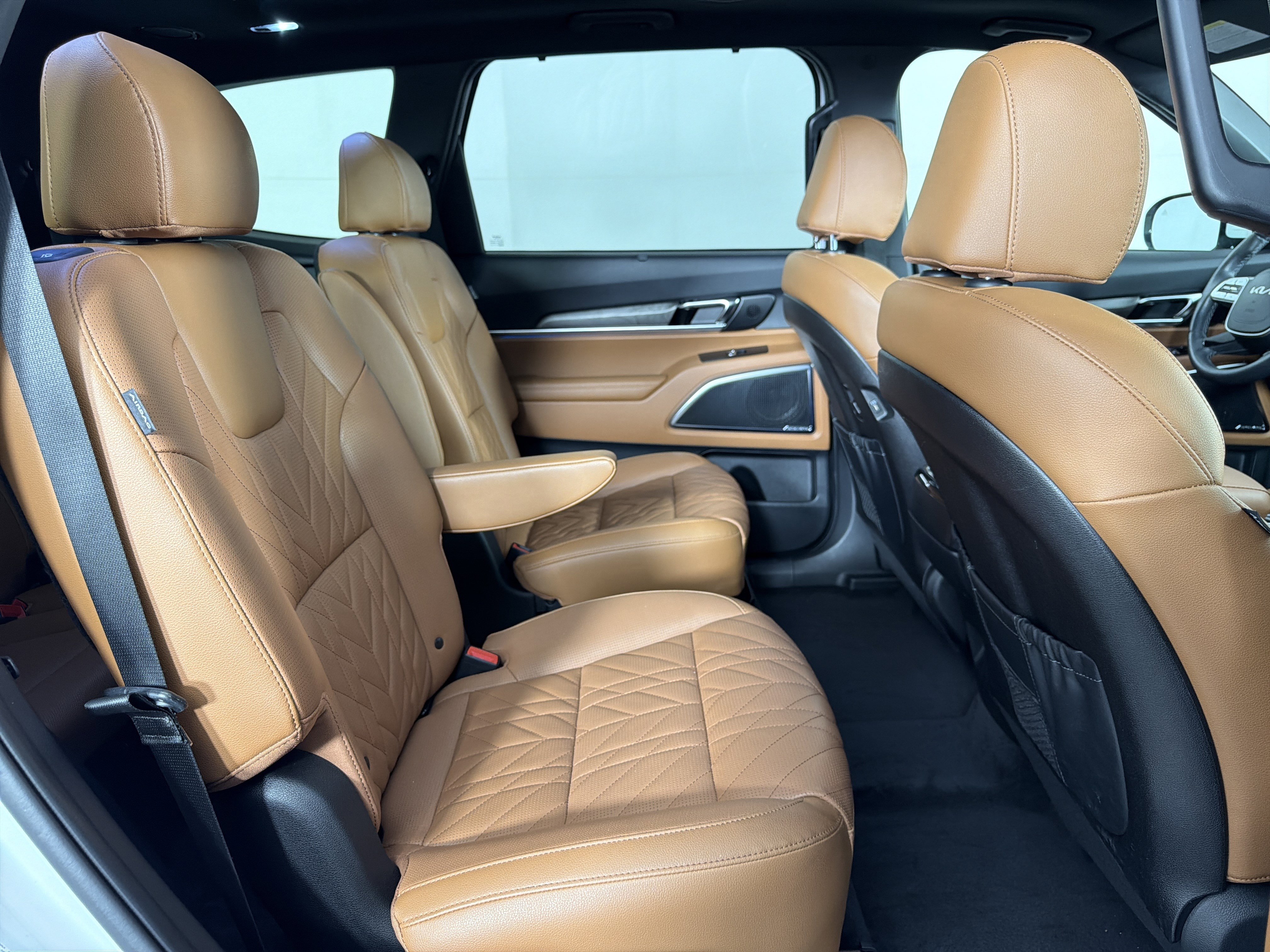 Used 2025 Kia Telluride SX X-Line image 37
