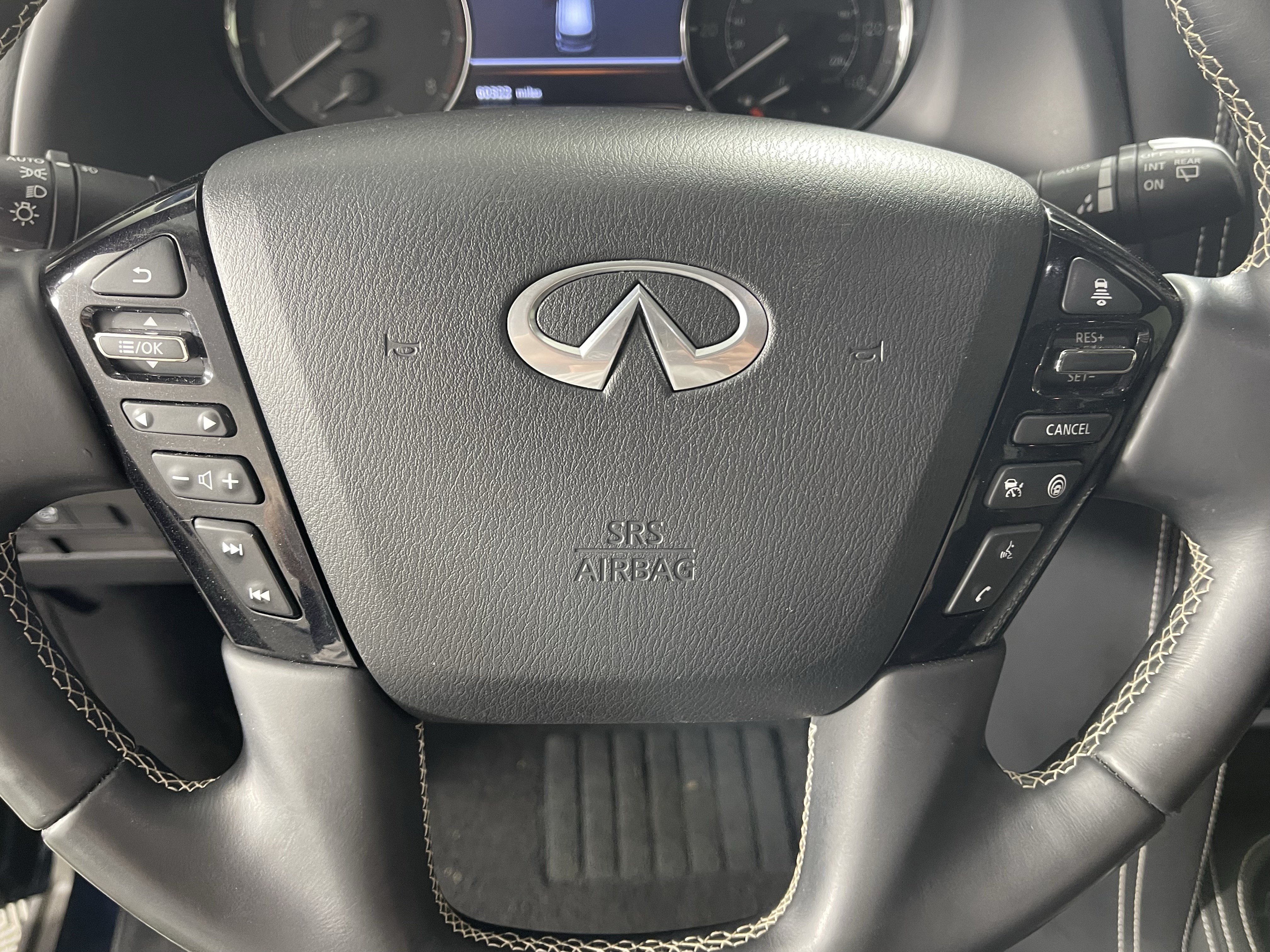 Used 2022 INFINITI QX80 Premium Select w/ Cargo Package AWD/4WD image 18