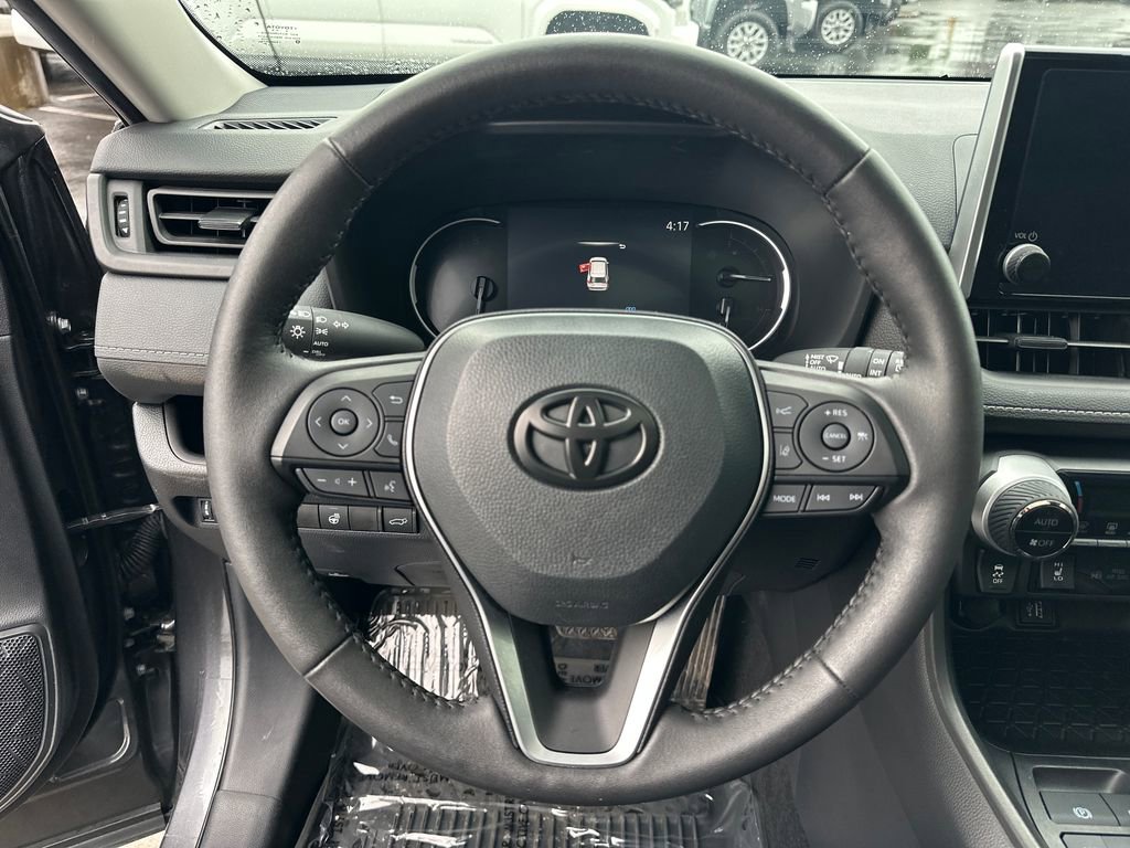 Certified 2024 Toyota RAV4 XLE w/ Convenience Package AWD/4WD image 18