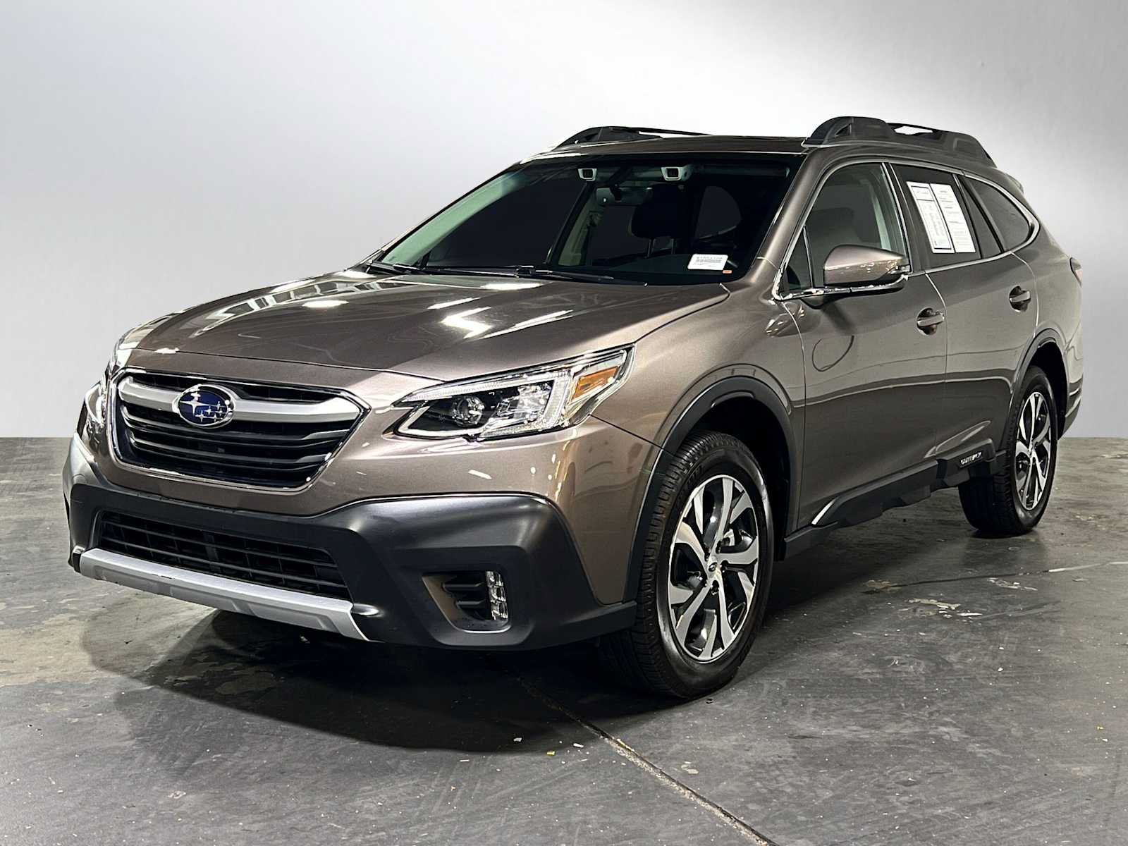 Used 2022 Subaru Outback Limited XT AWD/4WD image 7