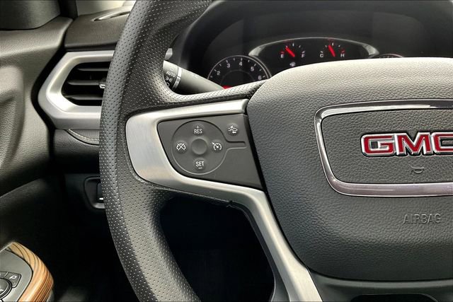 Used 2023 GMC Acadia SLE AWD/4WD image 11