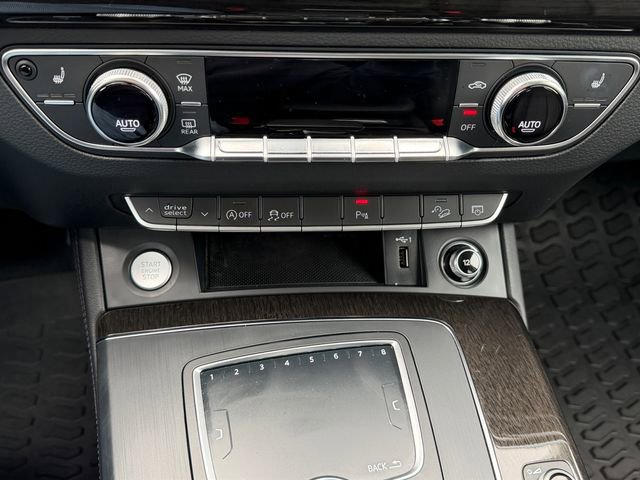 Used 2019 Audi Q5 2.0T Premium Plus w/ Premium Plus Package image 24