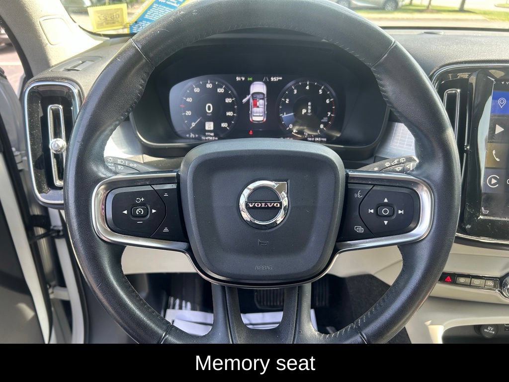 Used 2019 Volvo XC40 T5 Momentum AWD/4WD image 9