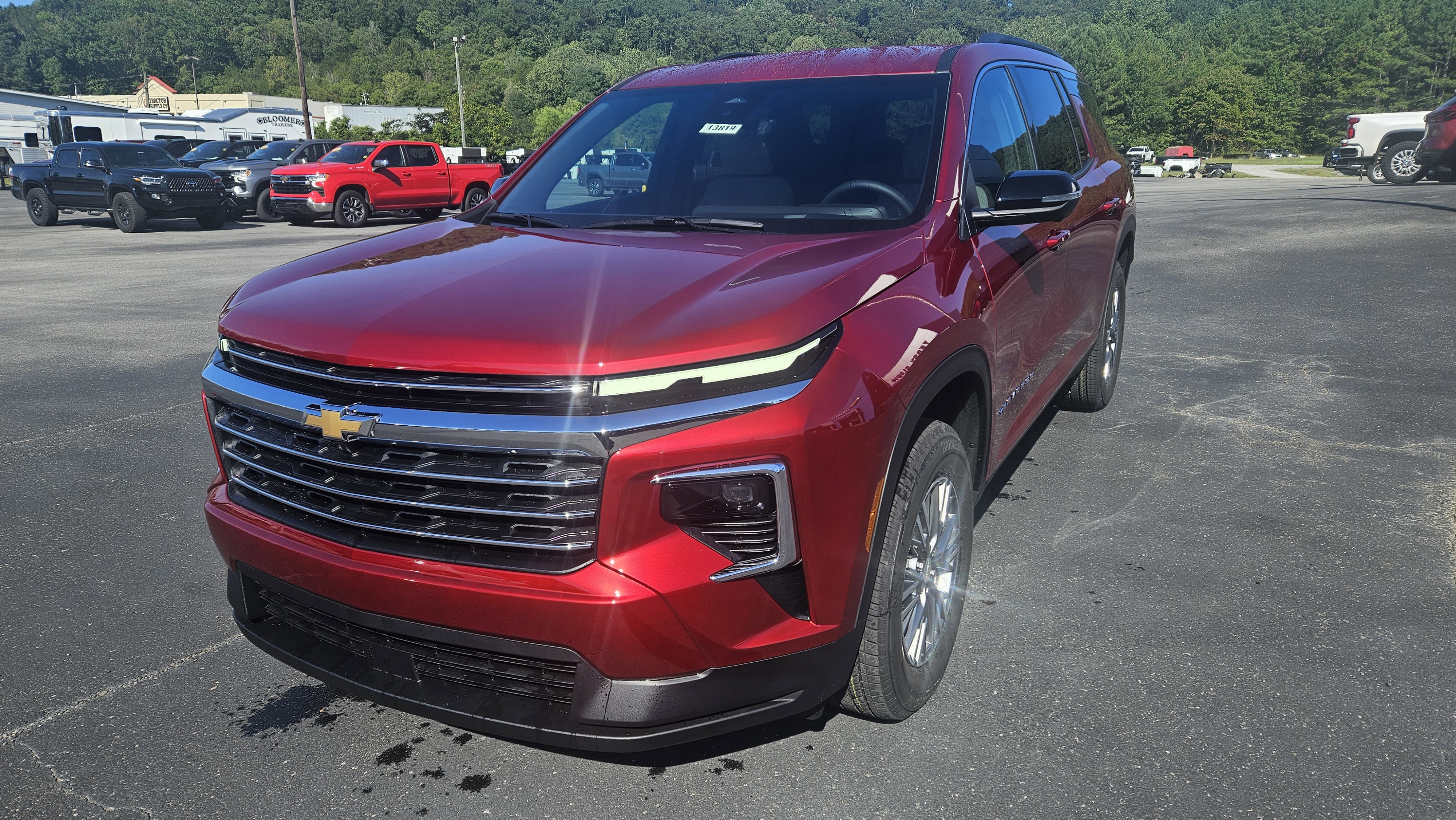 New 2026 Chevrolet Traverse LT w/ Driver Confidence Package image 4