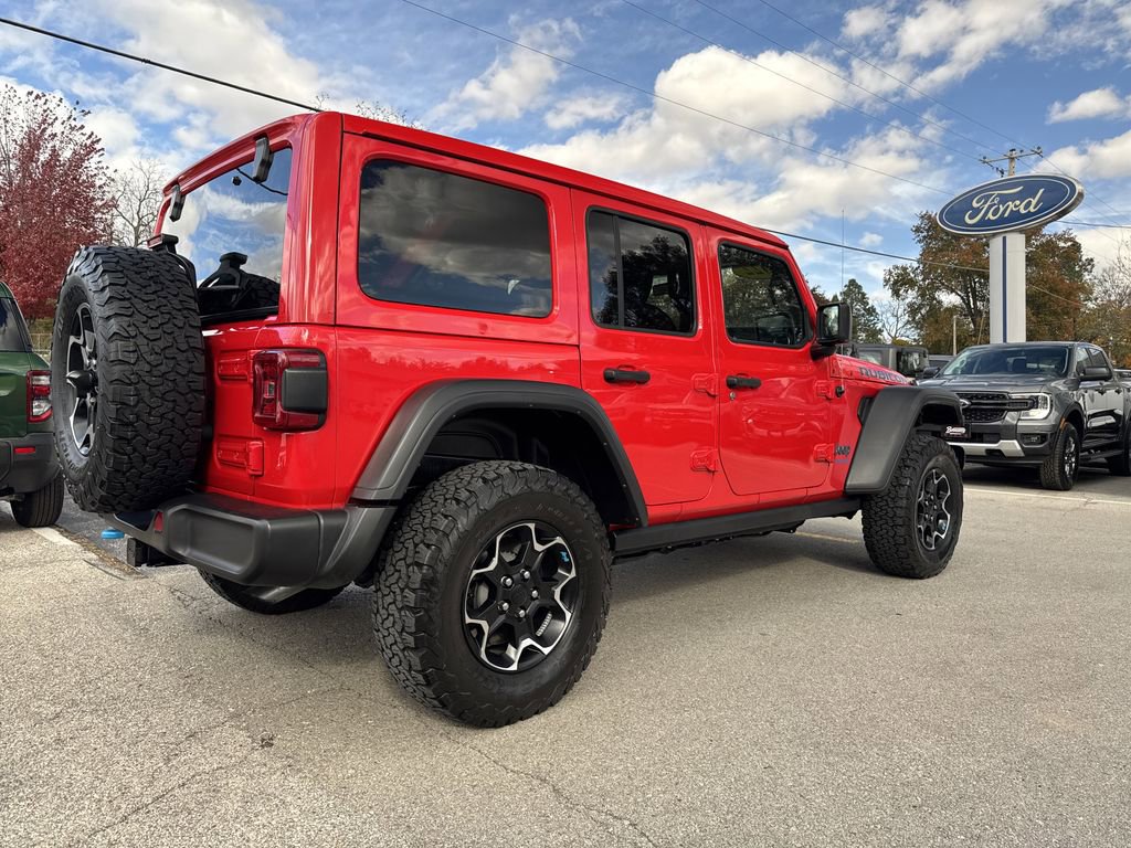 Used 2022 Jeep Wrangler Unlimited Rubicon 4xe w/ Cold Weather Group AWD/4WD image 5