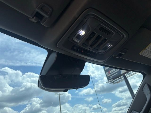 Used 2024 GMC Sierra 1500 Denali image 25