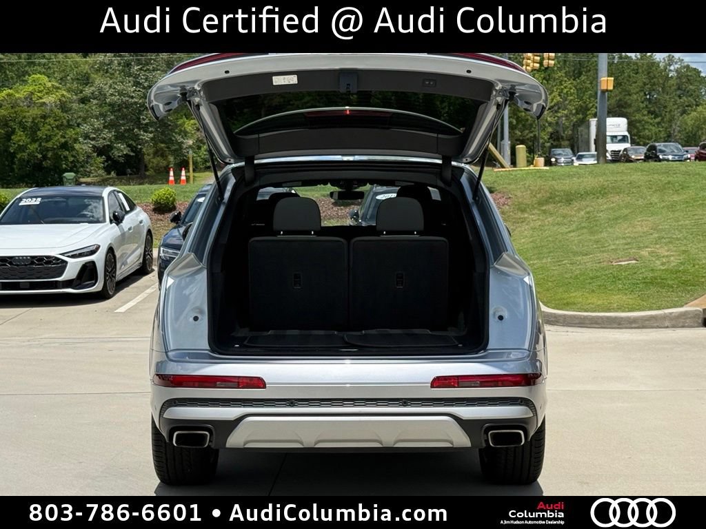 Certified 2025 Audi Q7 3.0T Premium Plus AWD/4WD image 16