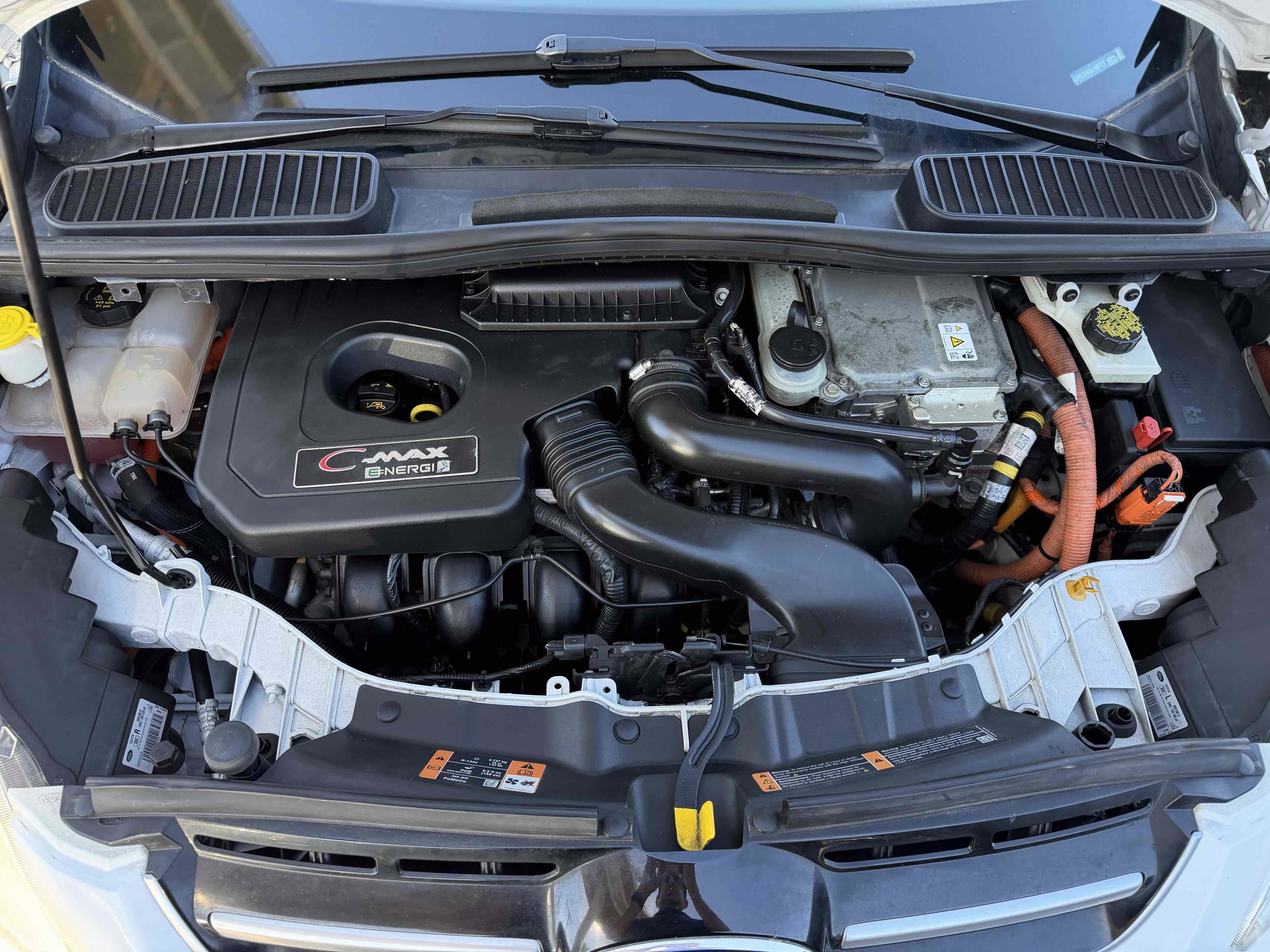 Used 2016 Ford C-MAX Energi SEL image 30