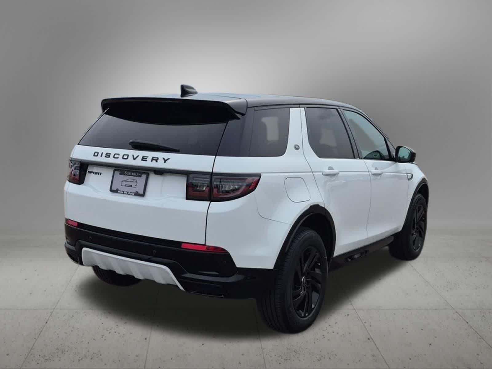 New 2026 Land Rover Discovery Sport Landmark AWD/4WD image 6