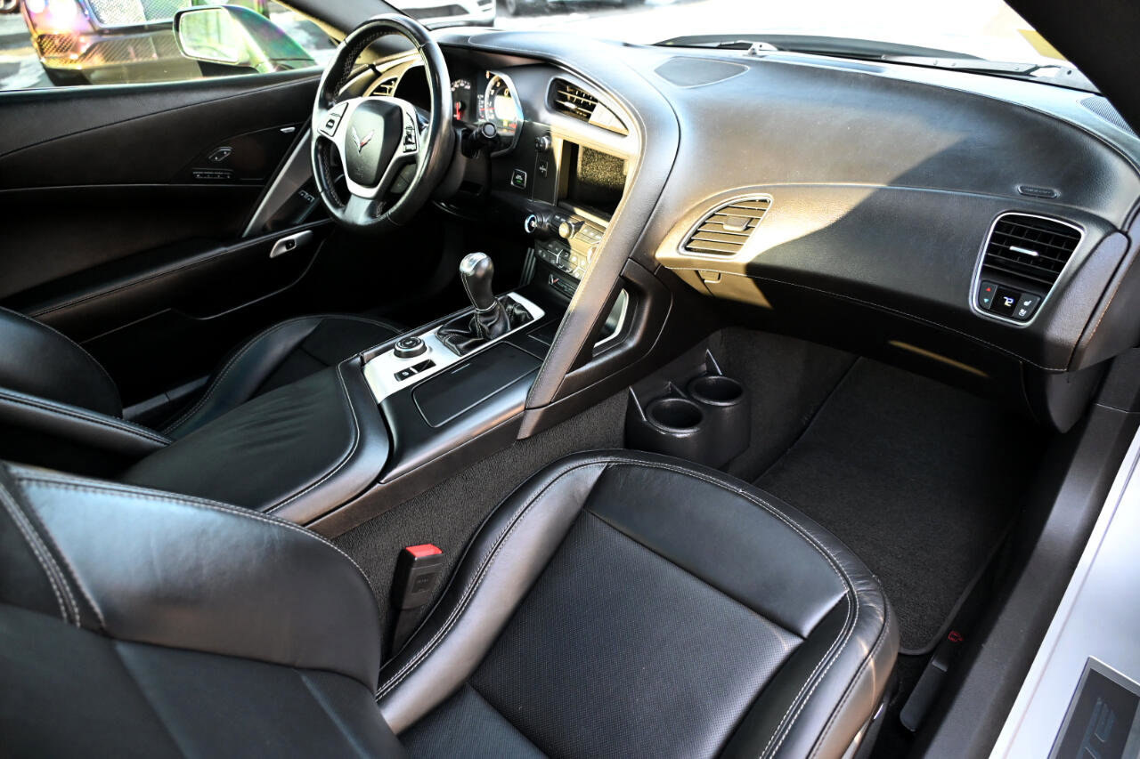 Used 2015 Chevrolet Corvette Stingray Coupe w/ 2LT Preferred Equipment Group image 38