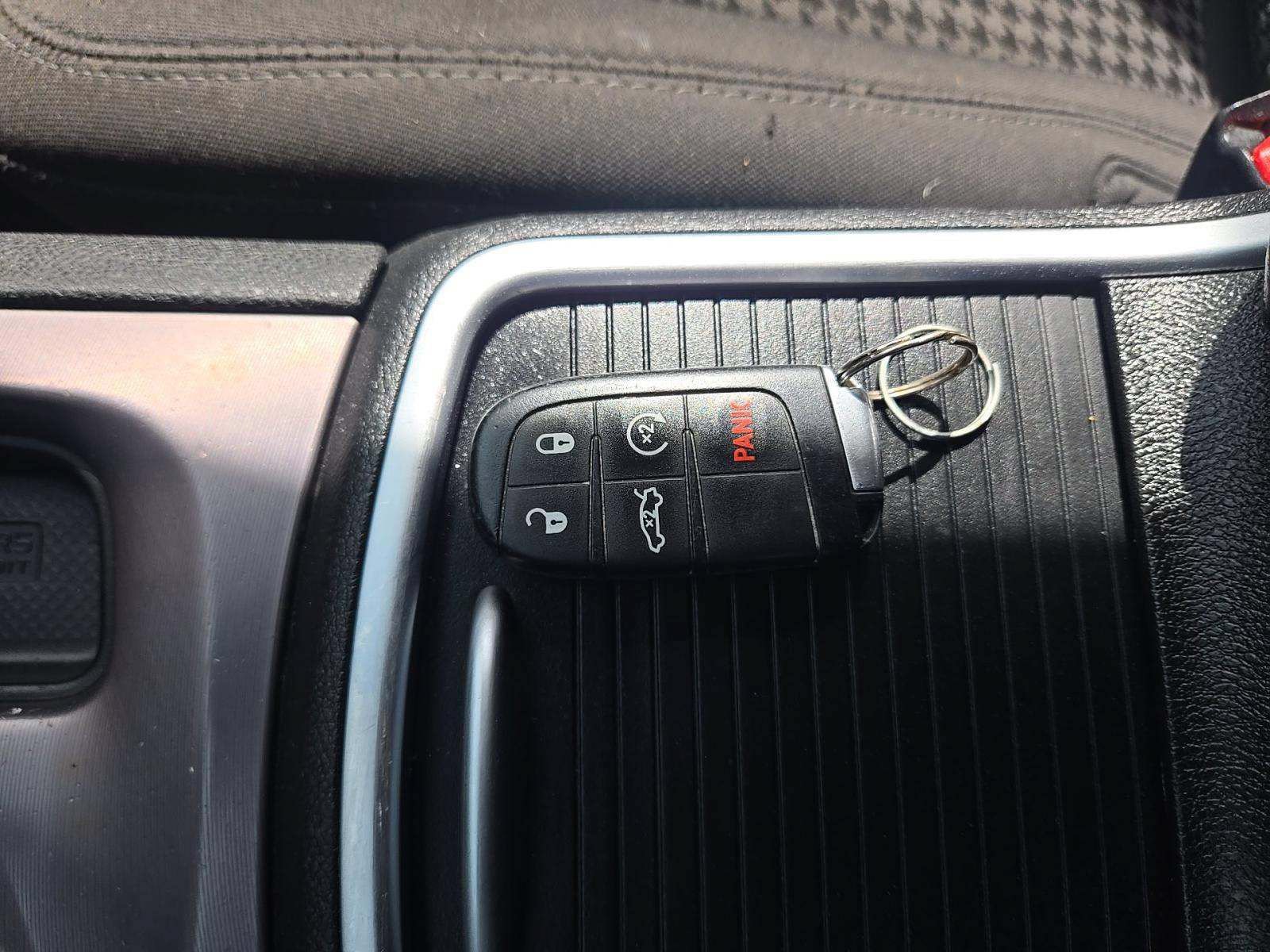 Used 2022 Dodge Charger R/T RWD image 15