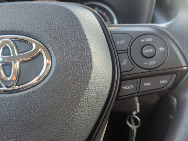 Certified 2025 Toyota RAV4 LE image 18