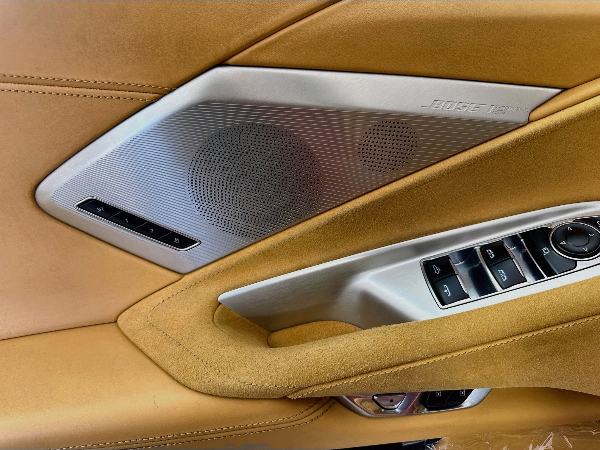 Used 2024 Chevrolet Corvette Stingray Premium Conv w/ Z51 Performance Package RWD image 21