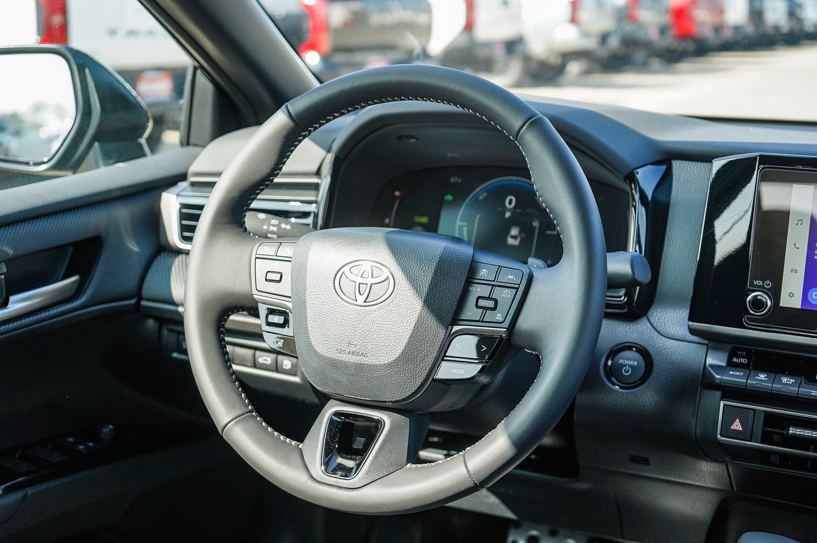 Used 2026 Toyota Camry SE FWD image 19