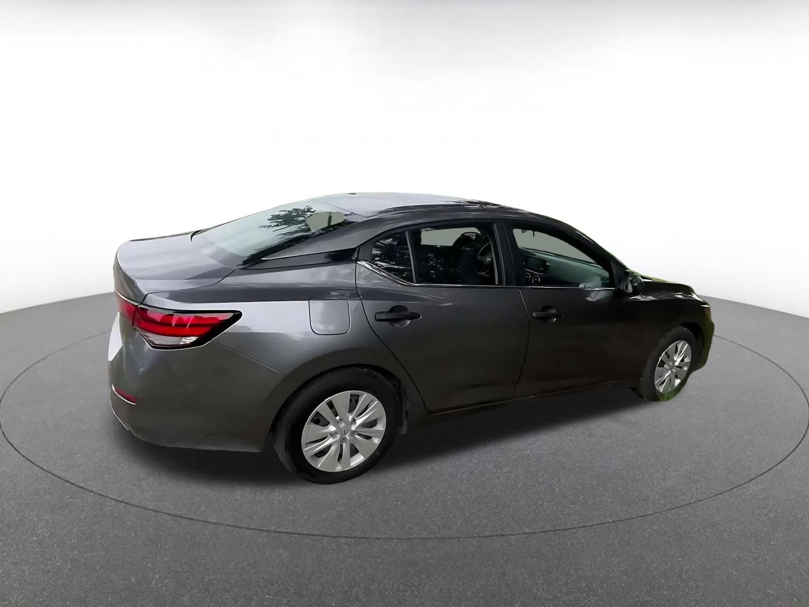 Used 2025 Nissan Sentra S FWD image 14