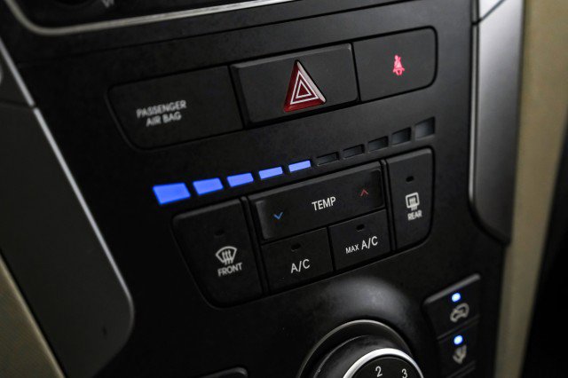 Used 2017 Hyundai Santa Fe Sport FWD image 23