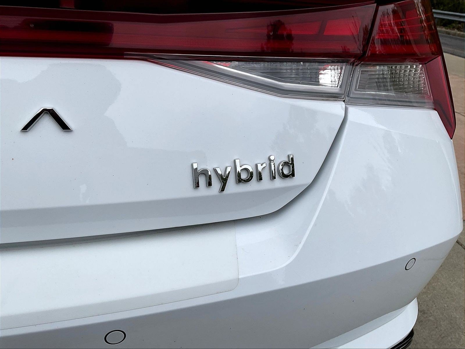 Used 2023 Hyundai Elantra Limited FWD image 22