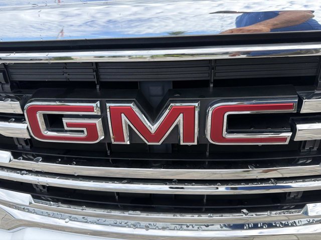Used 2020 GMC Acadia SLE w/ Driver Convenience Package FWD image 8