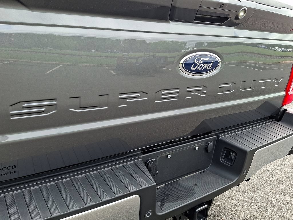 Certified 2026 Ford F250 4x4 Crew Cab Super Duty image 33