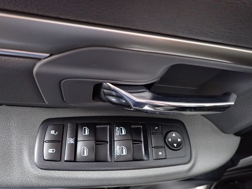 Used 2016 RAM 1500 Outdoorsman AWD/4WD image 18