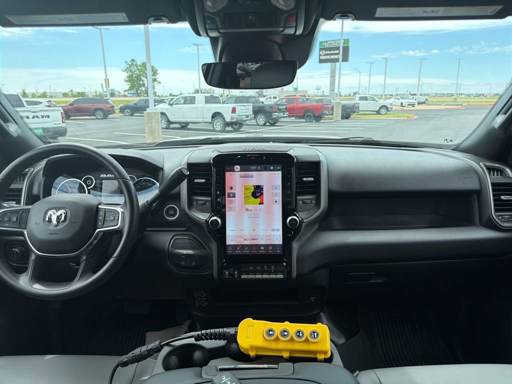 New 2026 RAM 3500 Tradesman AWD/4WD image 15