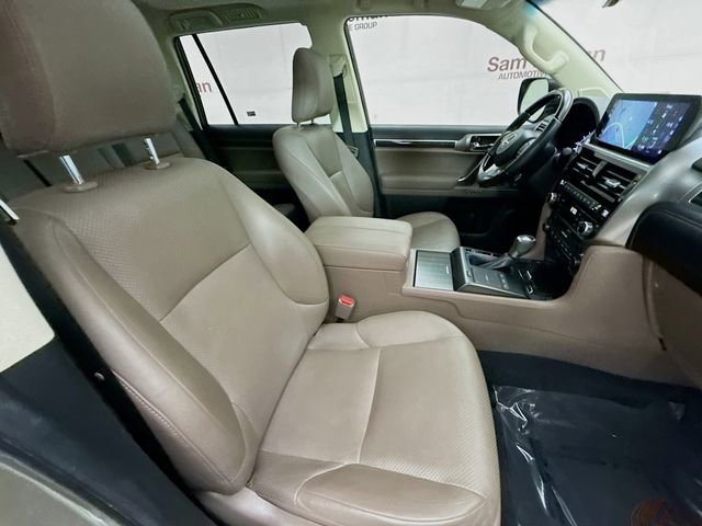 Used 2023 Lexus GX 460 Luxury image 29