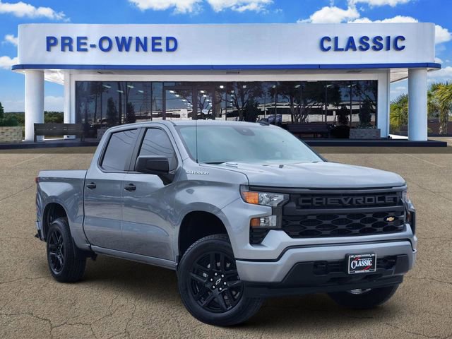 Used 2026 Chevrolet Silverado 1500 Custom image 1
