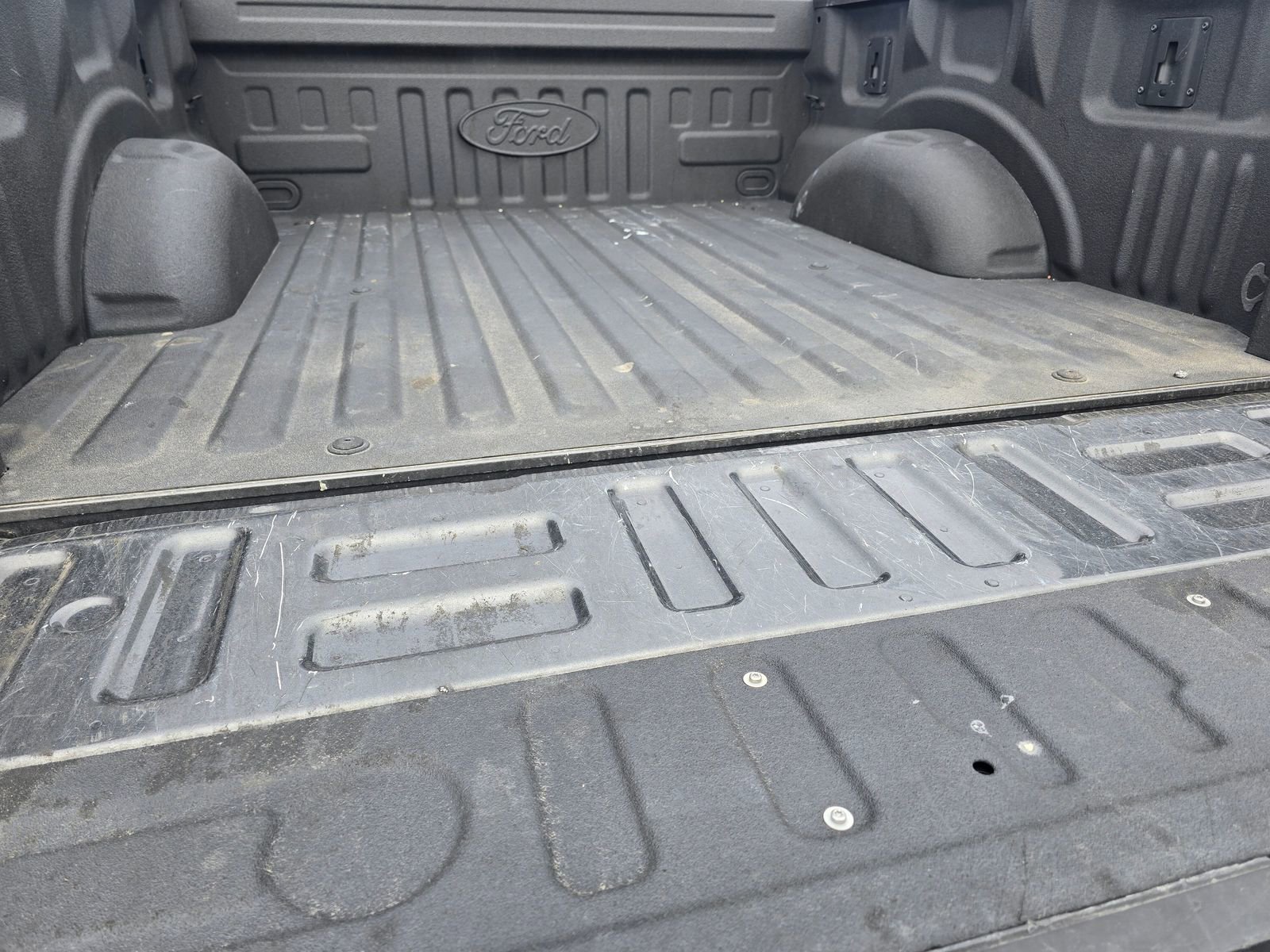 Used 2018 Ford F150 Lariat image 36