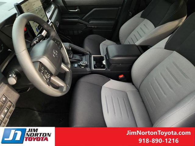 Used 2025 Toyota Tacoma TRD Sport image 15