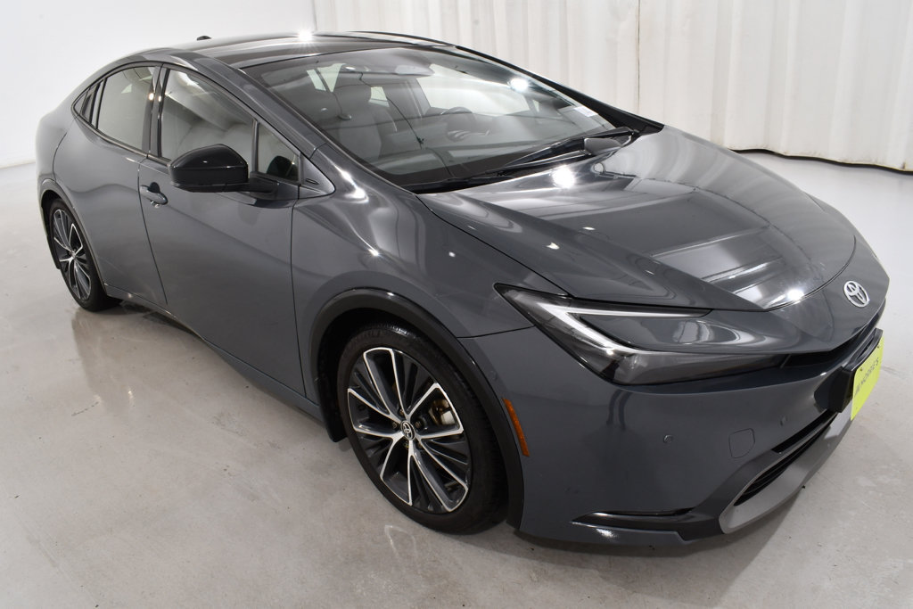 Used 2024 Toyota Prius Limited w/ Limited Premium Package AWD/4WD image 5