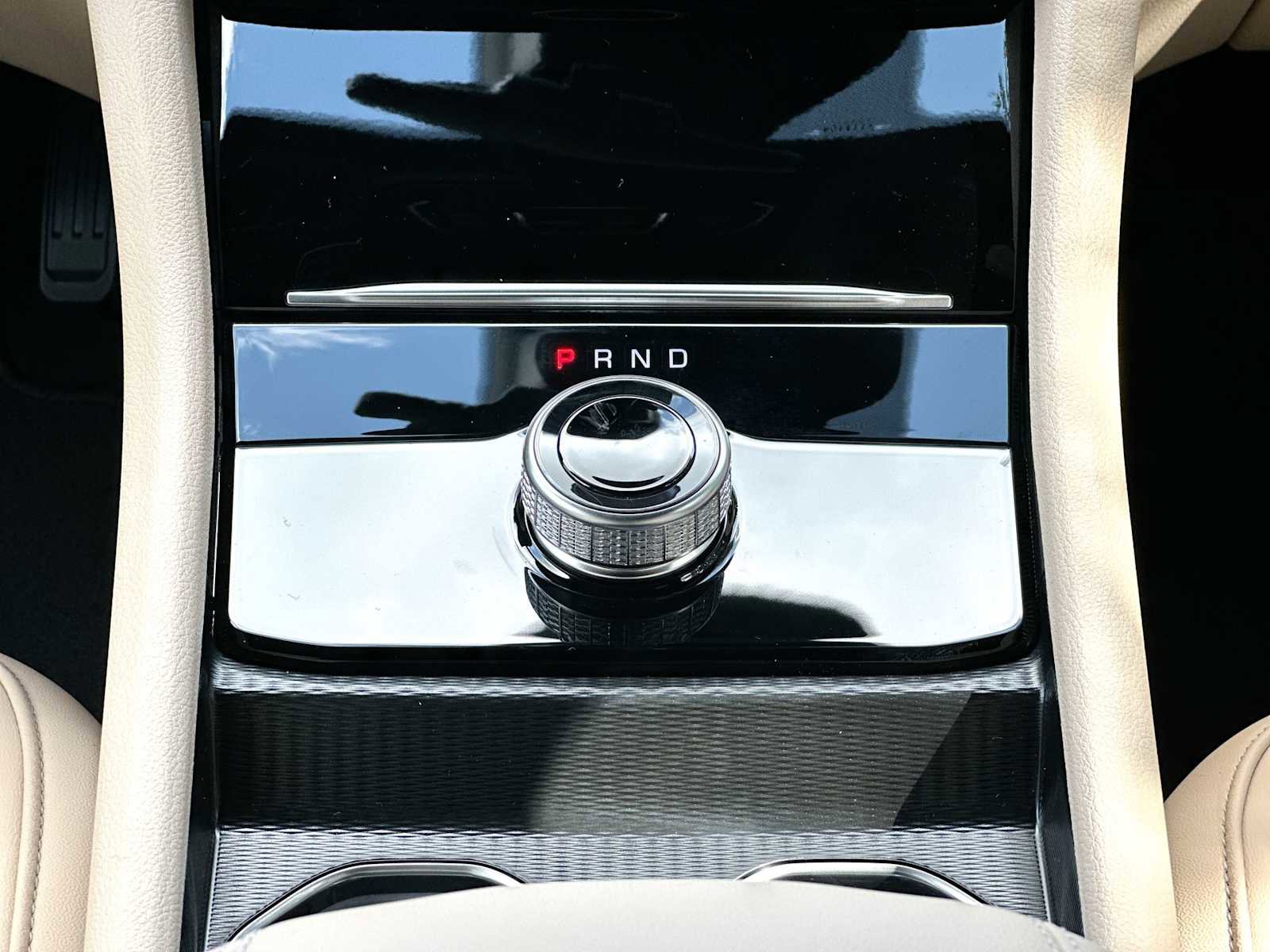 New 2026 Jeep Grand Cherokee L Limited RWD image 21
