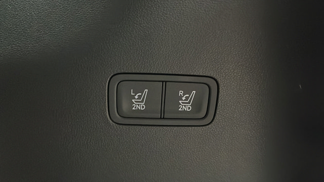 Used 2024 Hyundai Santa Fe Limited AWD/4WD image 31