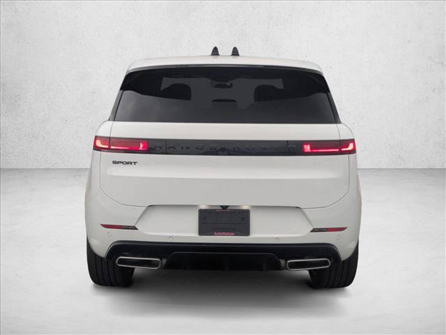New 2026 Land Rover Range Rover Sport Dynamic SE AWD/4WD image 8