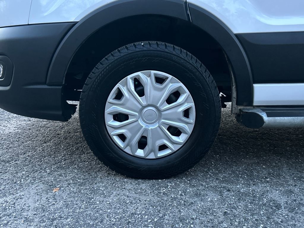 Used 2024 Ford Transit 250 Low Roof w/ Exterior Upgrade Package image 23