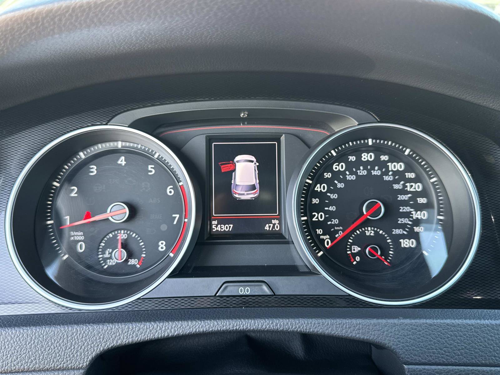 Used 2017 Volkswagen GTI Sport image 18