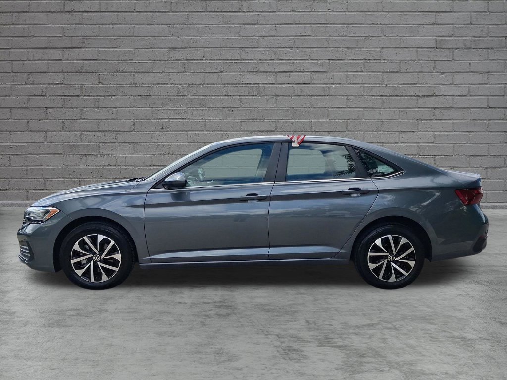 Certified 2024 Volkswagen Jetta S FWD image 4