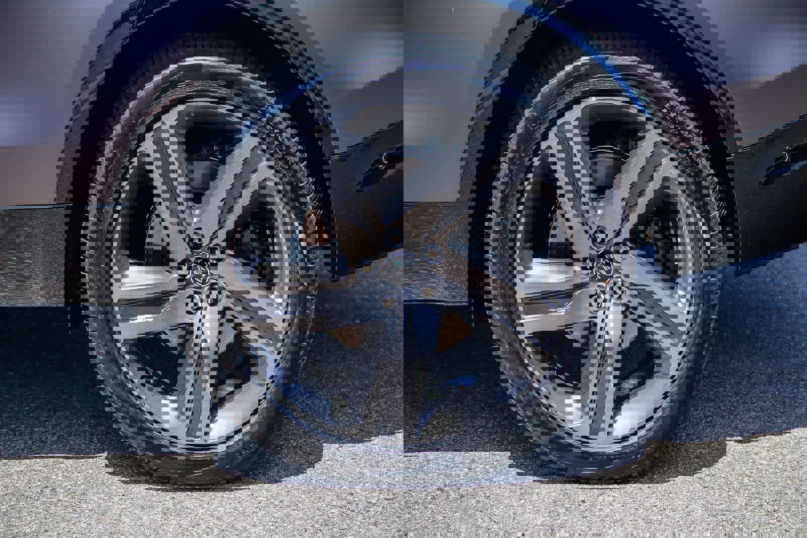 New 2026 Land Rover Discovery Limited Edition AWD/4WD image 8