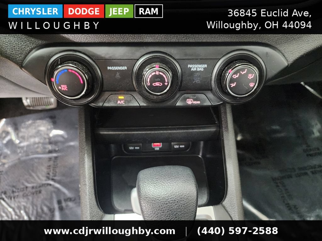 Used 2022 Kia Forte LXS FWD image 22