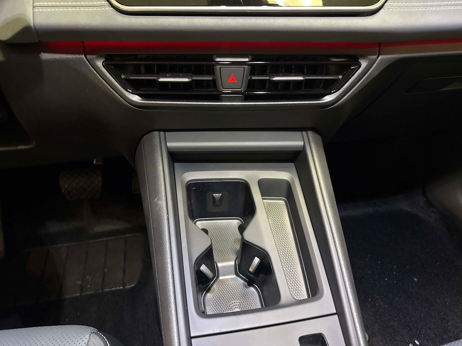 New 2026 Volkswagen Tiguan SE image 15