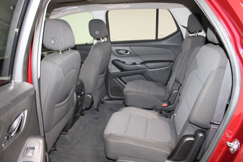 Used 2021 Chevrolet Traverse LT AWD/4WD image 23