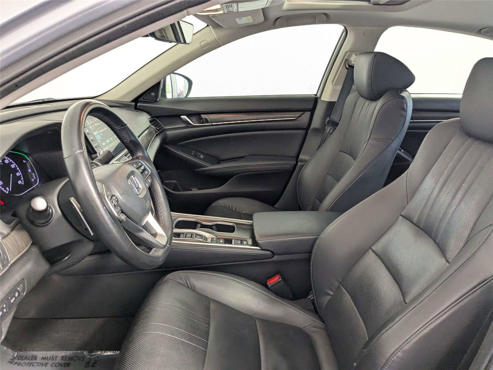 Used 2018 Honda Accord Touring image 8