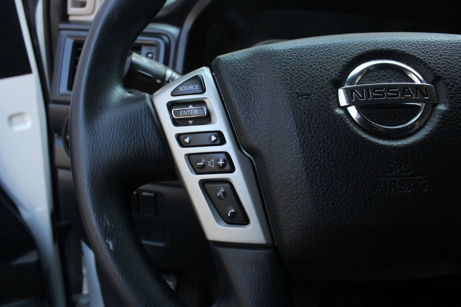 Used 2022 Nissan Titan S w/ S Utility Package image 26